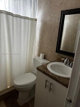 4152 SW 13th St, Unit 7 in Miami, FL - Building Photo - Building Photo