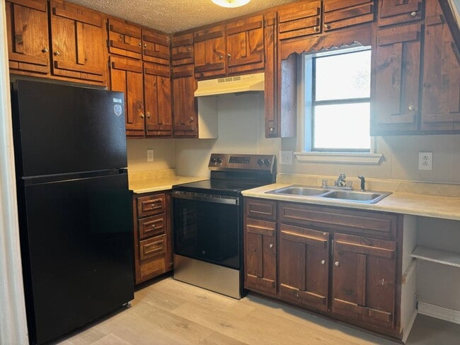 328 Carter Rd in Auburn, GA - Building Photo - Building Photo