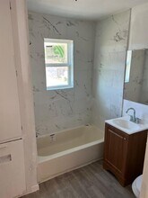 4017 Procter St in Port Arthur, TX - Building Photo - Building Photo