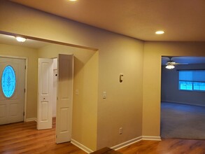 3155 Bacchus Ct in North Pole, AK - Building Photo - Building Photo