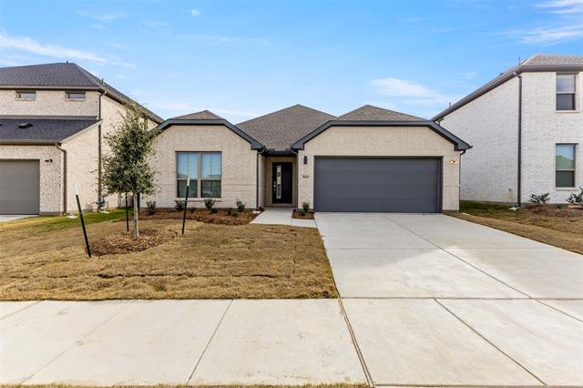 property at 905 Honeydew Ln