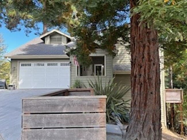 105 Dunsmuir Ct in Aptos, CA - Building Photo - Building Photo
