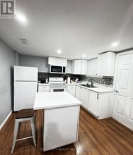 237 Homestead Crescent in London, ON - Building Photo - Building Photo