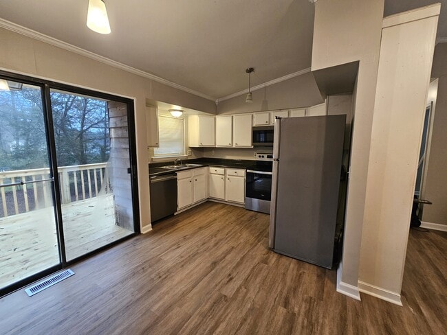 131 Dolores Dr in Middle Valley, TN - Building Photo - Building Photo