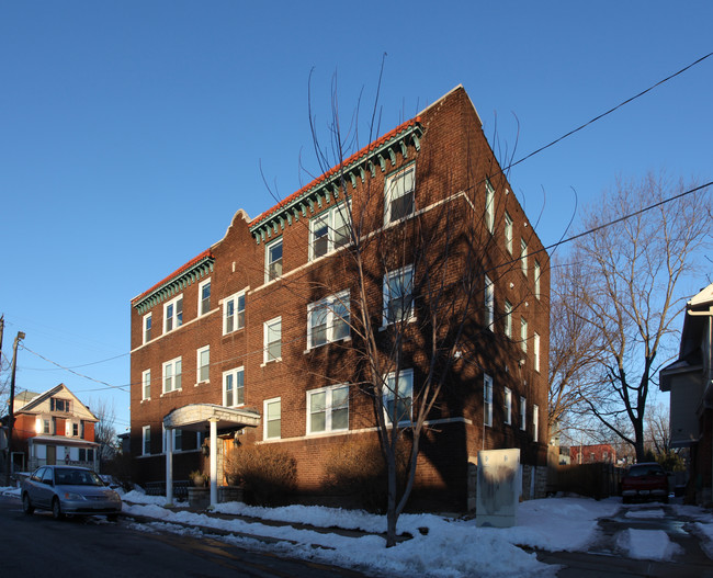 3401-3403 Central St in Kansas City, MO - Foto de edificio - Building Photo