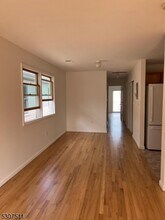 110 S 3rd St in Harrison, NJ - Building Photo - Building Photo