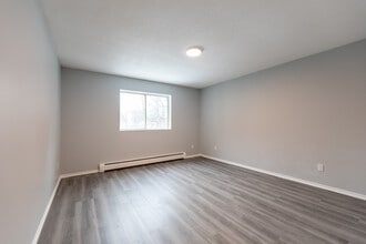 60 River Rd E in Kitchener, ON - Building Photo - Building Photo