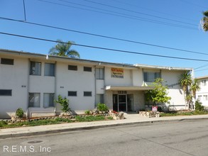 The Duquesne Apartments in Hawthorne, CA - Building Photo - Building Photo