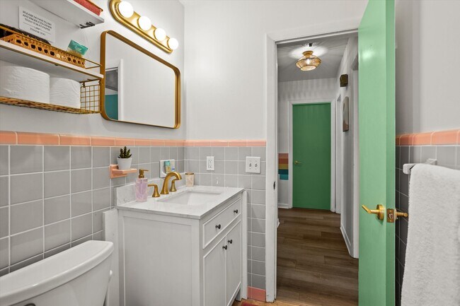 property at 302 N Mars Ave