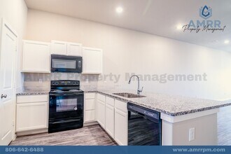 2118 Langford Ave in Lubbock, TX - Foto de edificio - Building Photo