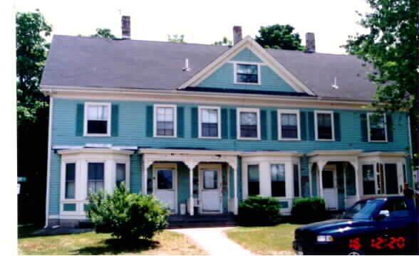 2 Winthrop St in Holliston, MA - Foto de edificio