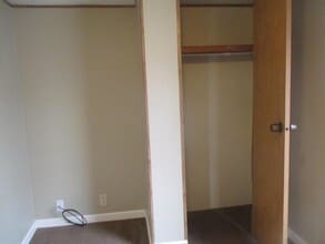 511 Kayla St in Oak Grove, KY - Building Photo - Building Photo