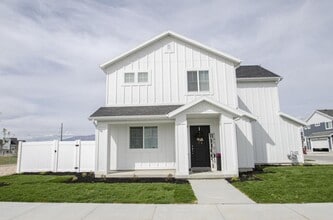 3893 S 3100 W in West Haven, UT - Building Photo - Building Photo