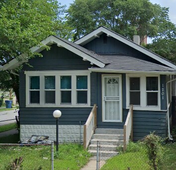 1201 Roosevelt Pl in Gary, IN - Building Photo