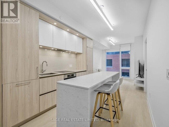 property at 15 Mercer St