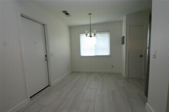 7209 Shadywood Dr in Austin, TX - Building Photo - Building Photo