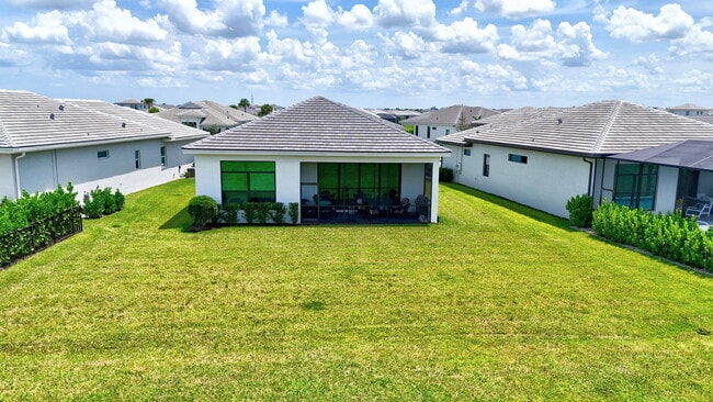 9084 SW Arco Wy in Port St. Lucie, FL - Building Photo - Building Photo