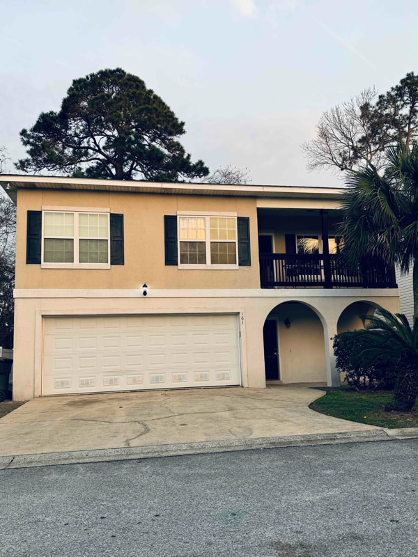 property at 161 Drayton Cir