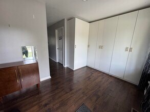 21404 Clear Creek Blvd in Clinton Township, MI - Building Photo - Building Photo