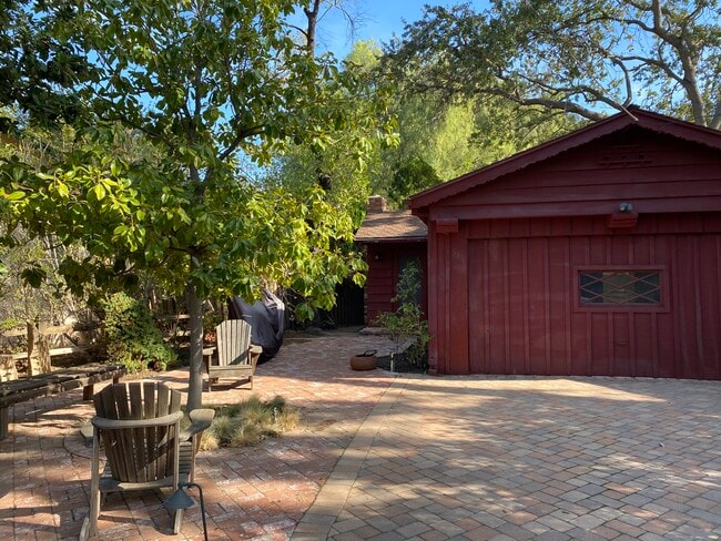 property at 554 Paige Ln