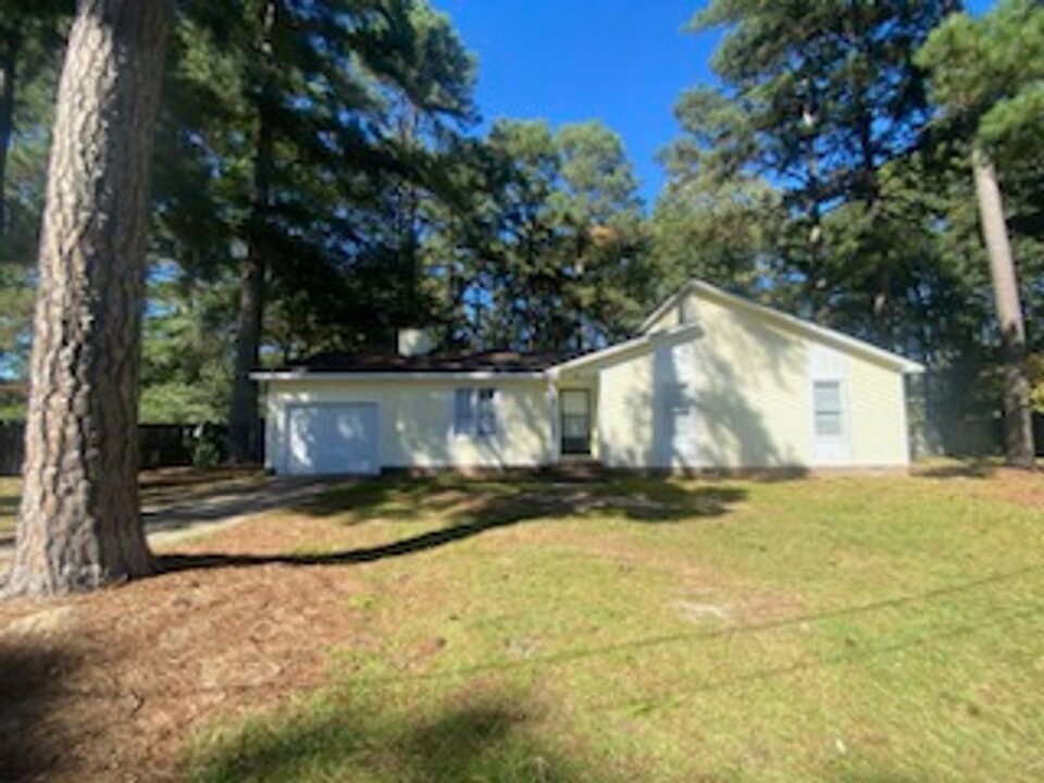 9395 Gooden Dr in Fayetteville, NC - Building Photo