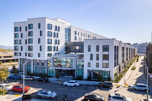 Star View Court in San Francisco, CA - Building Photo