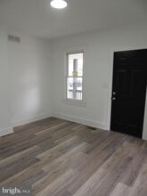 217 Broad St in Swedesboro, NJ - Building Photo - Building Photo