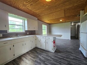 4615 TX-110 in Grand Saline, TX - Building Photo - Building Photo