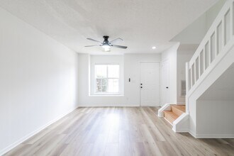 1766 Forest Side Ln in Charlotte, NC - Building Photo - Building Photo