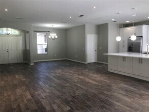3711 Eagle Isle Cir in Kissimmee, FL - Building Photo - Building Photo