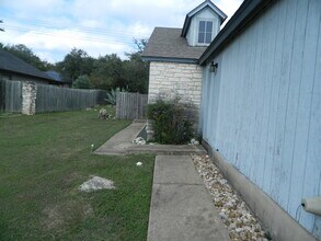 527 Cutty Trail in Lakeway, TX - Building Photo - Building Photo