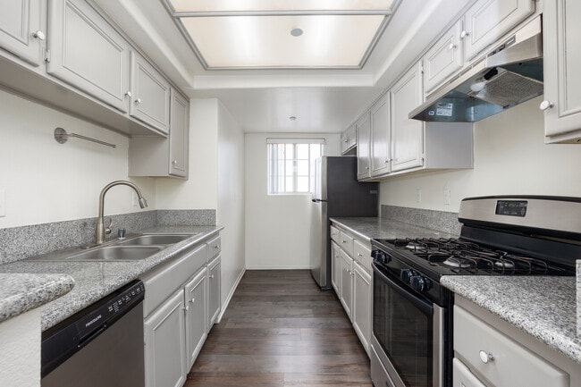 Cloverdale Apartments