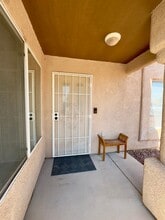 2409 Wildflower Dr in Mohave Valley, AZ - Foto de edificio - Building Photo