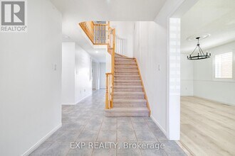 39 Bosworth St in Hamilton, ON - Building Photo - Building Photo
