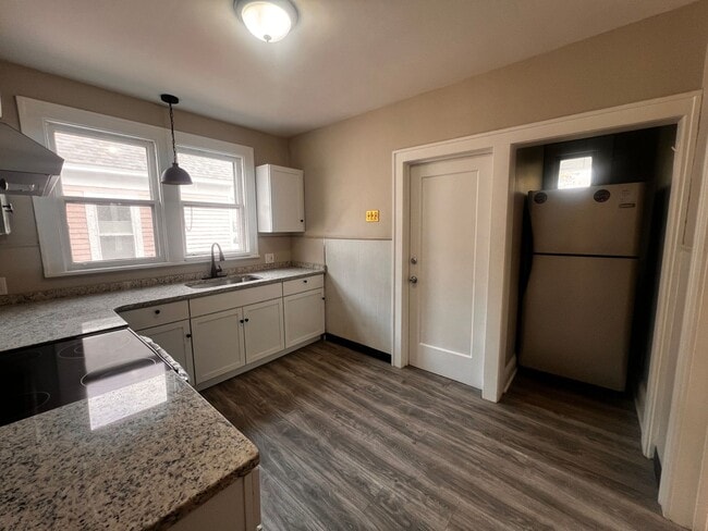 93 Homestead Ave in Albany, NY - Building Photo - Building Photo