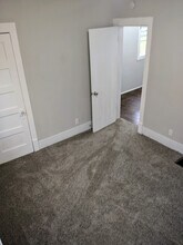 732 19th St in Des Moines, IA - Building Photo - Building Photo