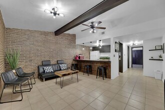 519 S 4th Ave in Edinburg, TX - Building Photo - Building Photo