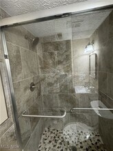 4250 S Main St in Akron, OH - Building Photo - Building Photo