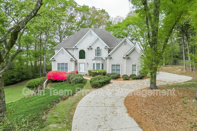 property at 9345 Riverclub Pkwy