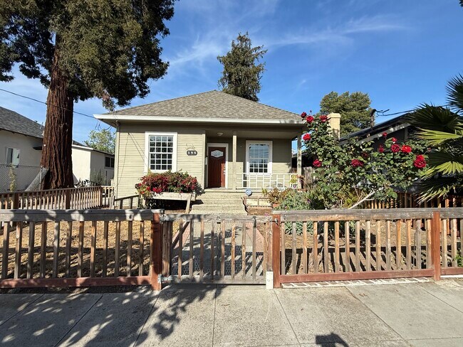 396 N 17th St in San Jose, CA - Building Photo - Building Photo