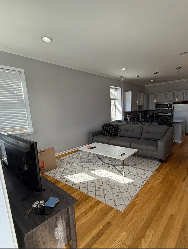 2717 N Halsted St in Chicago, IL - Building Photo - Building Photo