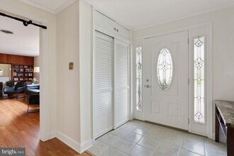 7029 Old Dominion Dr in McLean, VA - Building Photo - Building Photo