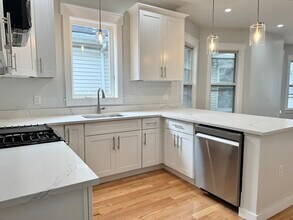 57 Falcon St, Unit #1 in Boston, MA - Building Photo - Building Photo