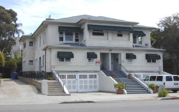 3339-3345 1st Ave in San Diego, CA - Foto de edificio - Building Photo