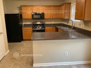 1026 Hawthorn Ln, Unit 4 in Grayson, GA - Foto de edificio - Building Photo