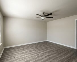 1806 Los Olivios Wy in Austin, TX - Building Photo - Building Photo