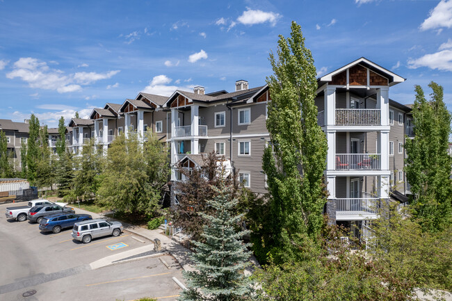 Prestwick Place in Calgary, AB - Building Photo - Building Photo