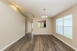 12710 Evington Point Dr in Riverview, FL - Building Photo - Building Photo