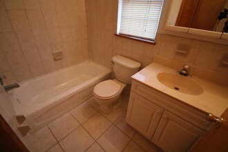 87 COTTAGE St in Bayonne, NJ - Building Photo - Building Photo