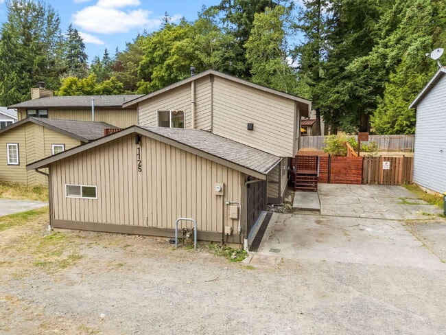 1725 Electric Ave in Bellingham, WA - Building Photo - Building Photo